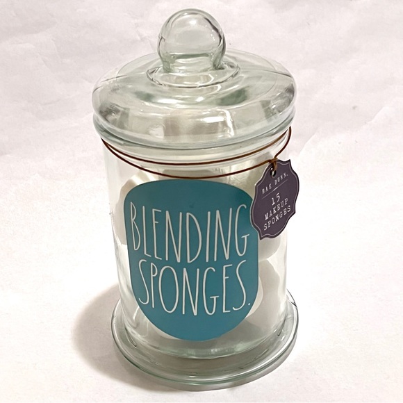 Rae Dunn BLENDING SPONGES 15 Makeup Sponges in Glass Jar White/Teal - Picture 1 of 9